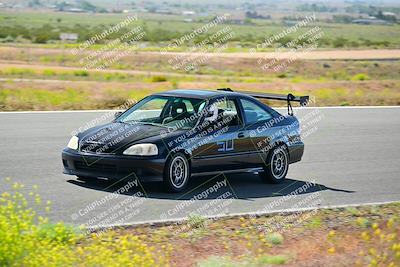 media/May-04-2024-Team Topak Racing (Sat) [[1dff1aa745]]/Inter Low 2/Session 2/